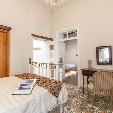 The Locals Apartment