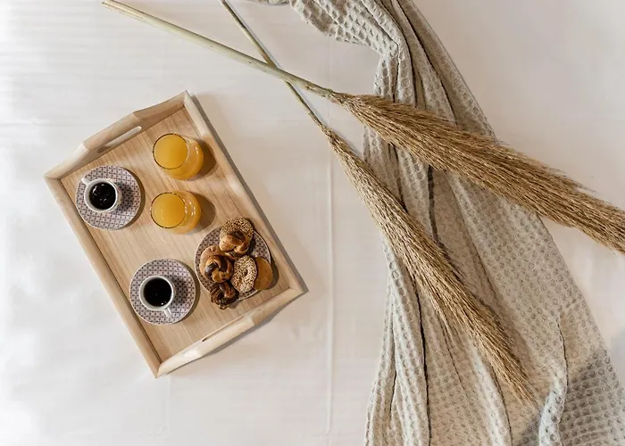 Apartment The Locals